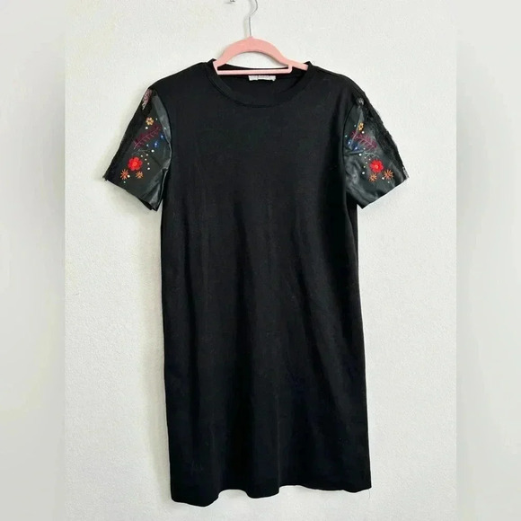 Zara Trafaluc autum- winter 17-18 black dress - Picture 1 of 6